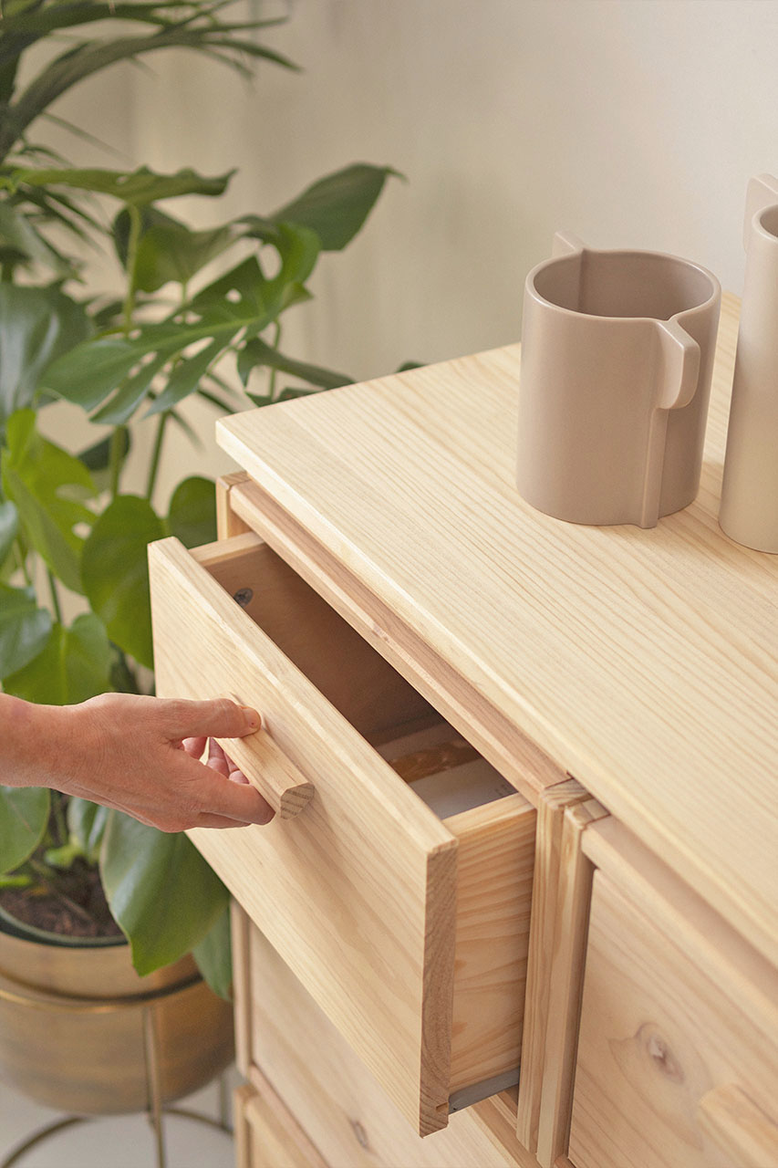 Imagen de ambiente 3 para:Cómoda de madera natural